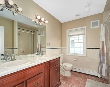 18 Elmwood Avenue - Photo Thumbnail 18