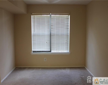 82 Keystone Court - Photo Thumbnail 12