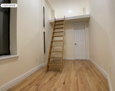 147 E 90th Street - Photo Thumbnail 1
