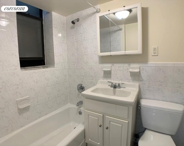 147 E 90th Street - Photo Thumbnail 2