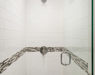 131 St Johns Place - Photo Thumbnail 6