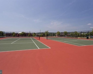 2548 Port Potomac Avenue - Photo Thumbnail 50