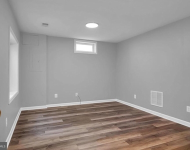 2548 Port Potomac Avenue - Photo Thumbnail 38