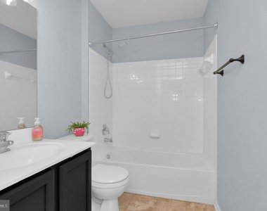 2548 Port Potomac Avenue - Photo Thumbnail 30