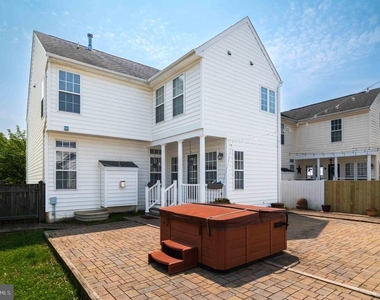 2548 Port Potomac Avenue - Photo Thumbnail 45
