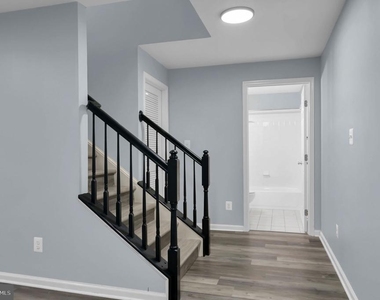 2548 Port Potomac Avenue - Photo Thumbnail 32