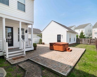 2548 Port Potomac Avenue - Photo Thumbnail 43