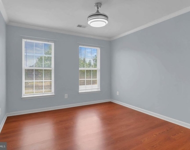 2548 Port Potomac Avenue - Photo Thumbnail 24
