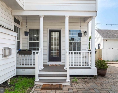 2548 Port Potomac Avenue - Photo Thumbnail 42