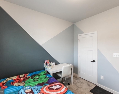 18105 Red Cedar Road - Photo Thumbnail 26