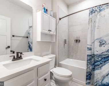 18105 Red Cedar Road - Photo Thumbnail 29