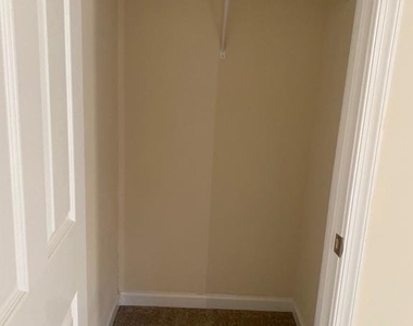 9003 Phita Lane - Photo Thumbnail 39