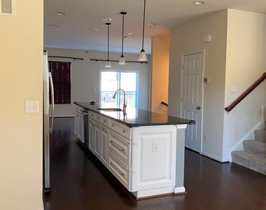 9003 Phita Lane - Photo Thumbnail 12