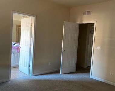 9003 Phita Lane - Photo Thumbnail 28