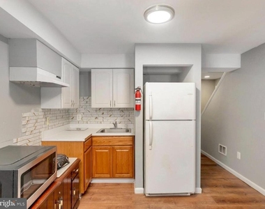 9743 Zimbro Avenue - Photo Thumbnail 7