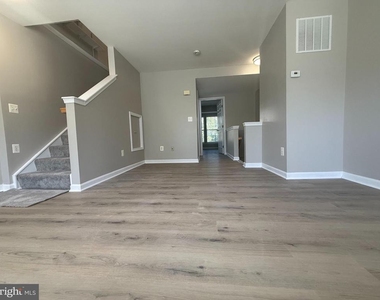 44487 Potter Terrace - Photo Thumbnail 8