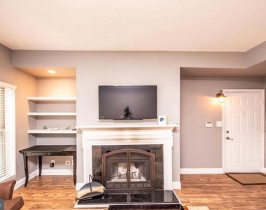 3920 Penderview Drive - Photo Thumbnail 31