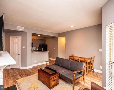3920 Penderview Drive - Photo Thumbnail 33