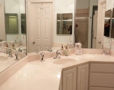 3920 Penderview Drive - Photo Thumbnail 16