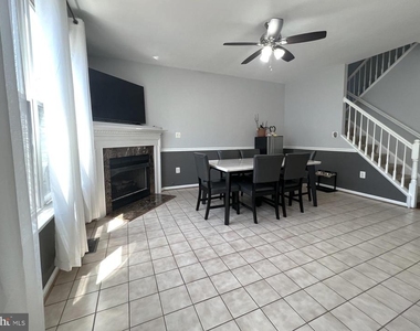 8819 Blue Royale Lane - Photo Thumbnail 15