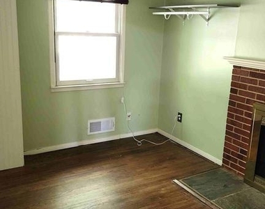 6507 Byron Avenue - Photo Thumbnail 7