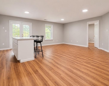 7302 Ivycrest Place - Photo Thumbnail 16