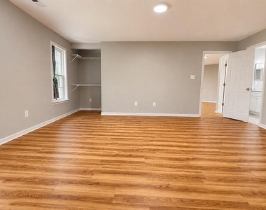 7302 Ivycrest Place - Photo Thumbnail 22