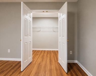 7302 Ivycrest Place - Photo Thumbnail 23