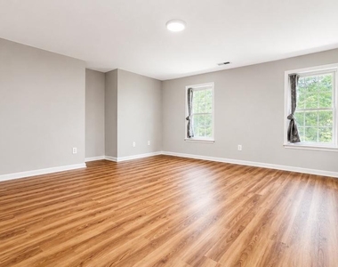 7302 Ivycrest Place - Photo Thumbnail 20