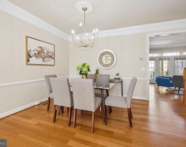 1813 Dawson Street - Photo Thumbnail 5