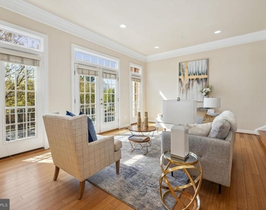1813 Dawson Street - Photo Thumbnail 2