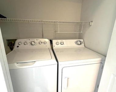 12953 Centre Park Circle - Photo Thumbnail 26