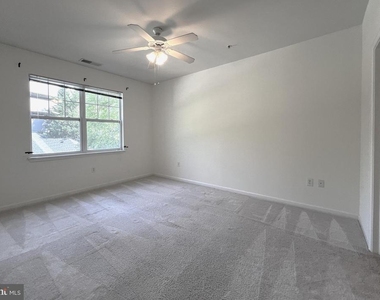 12953 Centre Park Circle - Photo Thumbnail 15