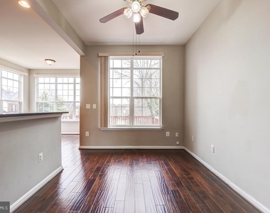 6160 Cinnamon Court - Photo Thumbnail 13