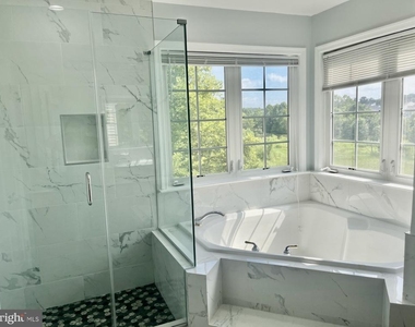 5370 Blue Aster Circle - Photo Thumbnail 16