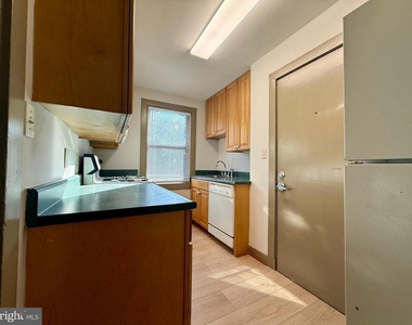 1400 Kenmore Avenue - Photo Thumbnail 4