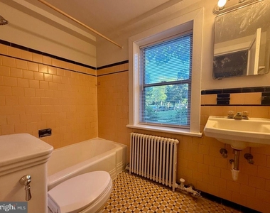 1400 Kenmore Avenue - Photo Thumbnail 8