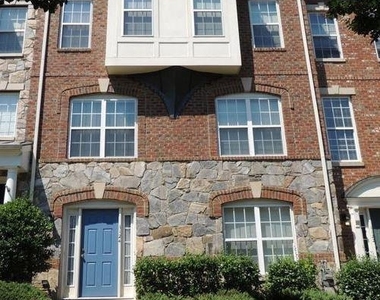 1124 Hampton Street - Photo Thumbnail 7