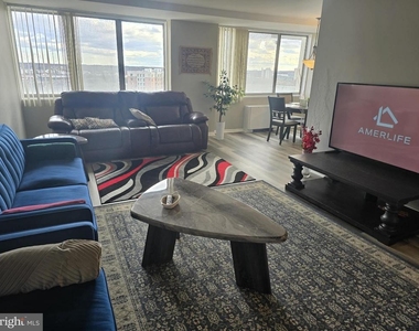 301 N Beauregard Street - Photo Thumbnail 2