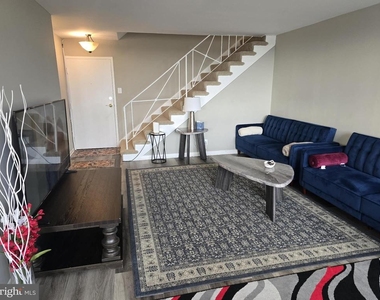 301 N Beauregard Street - Photo Thumbnail 4