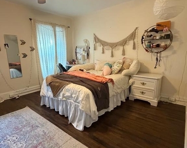 3959 Terrace Street - Photo Thumbnail 11