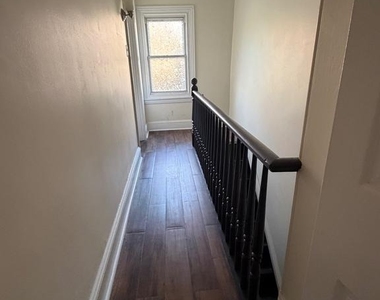 3959 Terrace Street - Photo Thumbnail 6