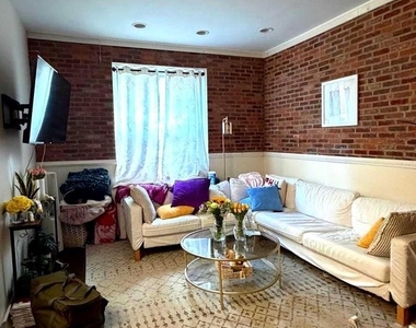3959 Terrace Street - Photo Thumbnail 8