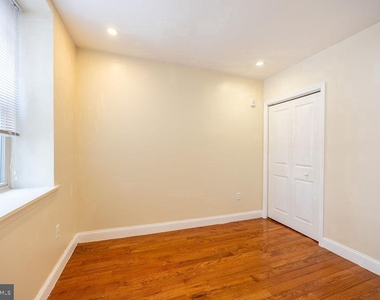 4706 Chestnut Street - Photo Thumbnail 8