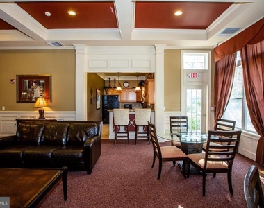 212 Masterson Court - Photo Thumbnail 16