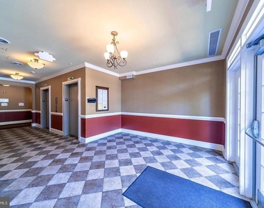 212 Masterson Court - Photo Thumbnail 2