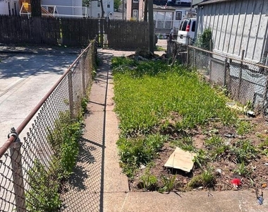 247 Morris Avenue - Photo Thumbnail 16