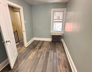 247 Morris Avenue - Photo Thumbnail 9