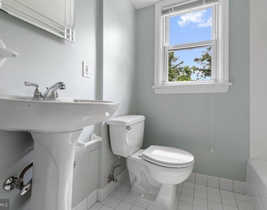 182 Linden Lane - Photo Thumbnail 13
