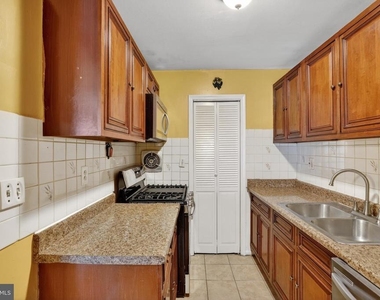 7527 Riverdale Road - Photo Thumbnail 7
